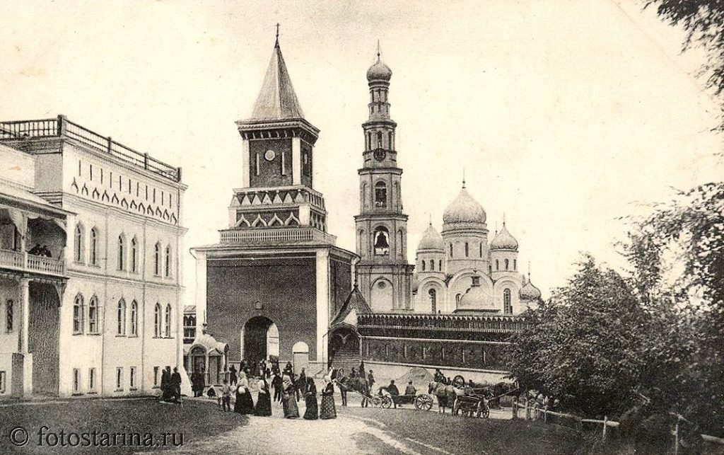 иртуальное путешествие в Москву, по улицам столицы начала ХХ века